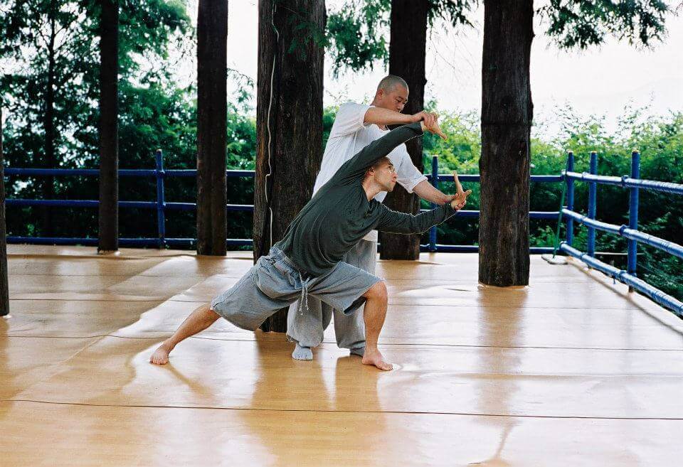 Philippe Pinerd training bulmudo with monk master